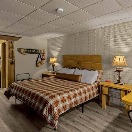 Stonegate Lodge King Bed, Wifi, 50In Roku Tv, Salt Water Pool Room #108 尤里卡斯普林斯 外观 照片